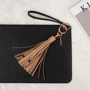 NEW TASSEL KEYCHAIN USB CHARGER PURSE ACCESSORY
